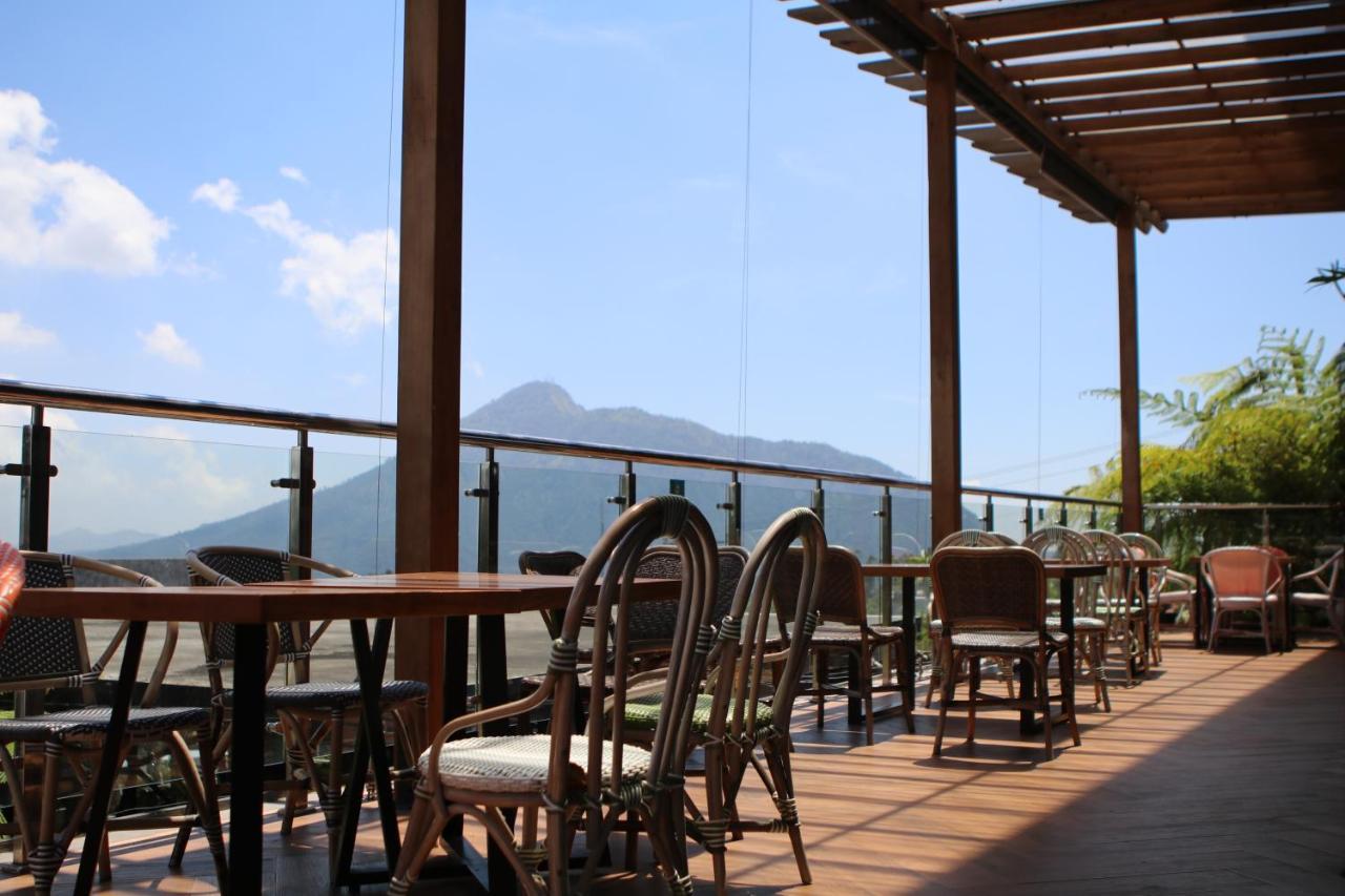 Sunsetfalls Gardens And Resort Magelang Ngoại thất bức ảnh