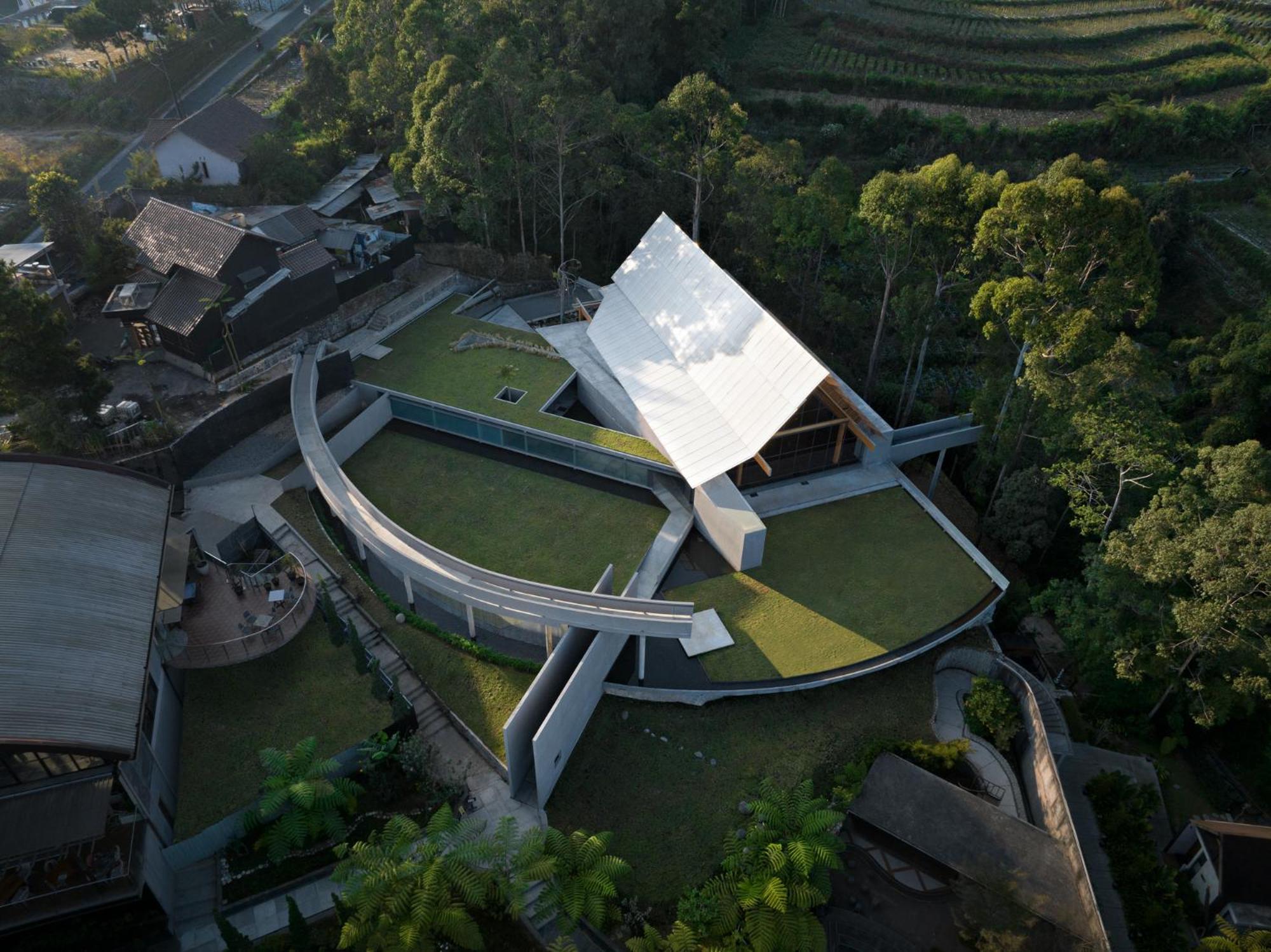 Sunsetfalls Gardens And Resort Magelang Ngoại thất bức ảnh